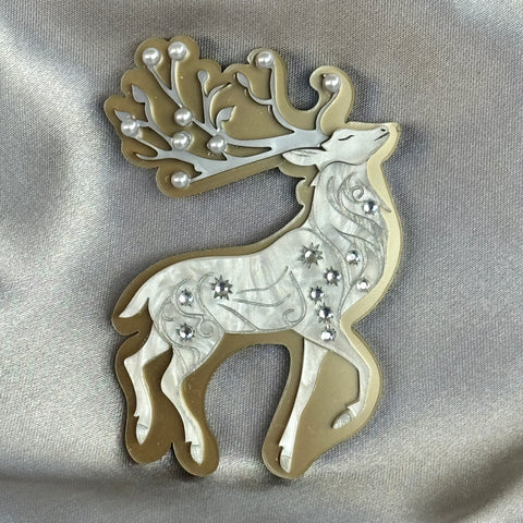 Stag - Brooch - Made to order