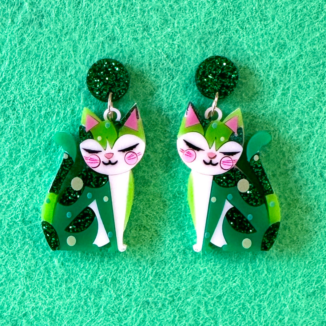 Emerald the whimsical cat from OZ - earrings