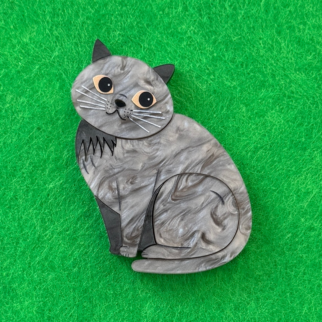 Freddy the Burmese - Brooch