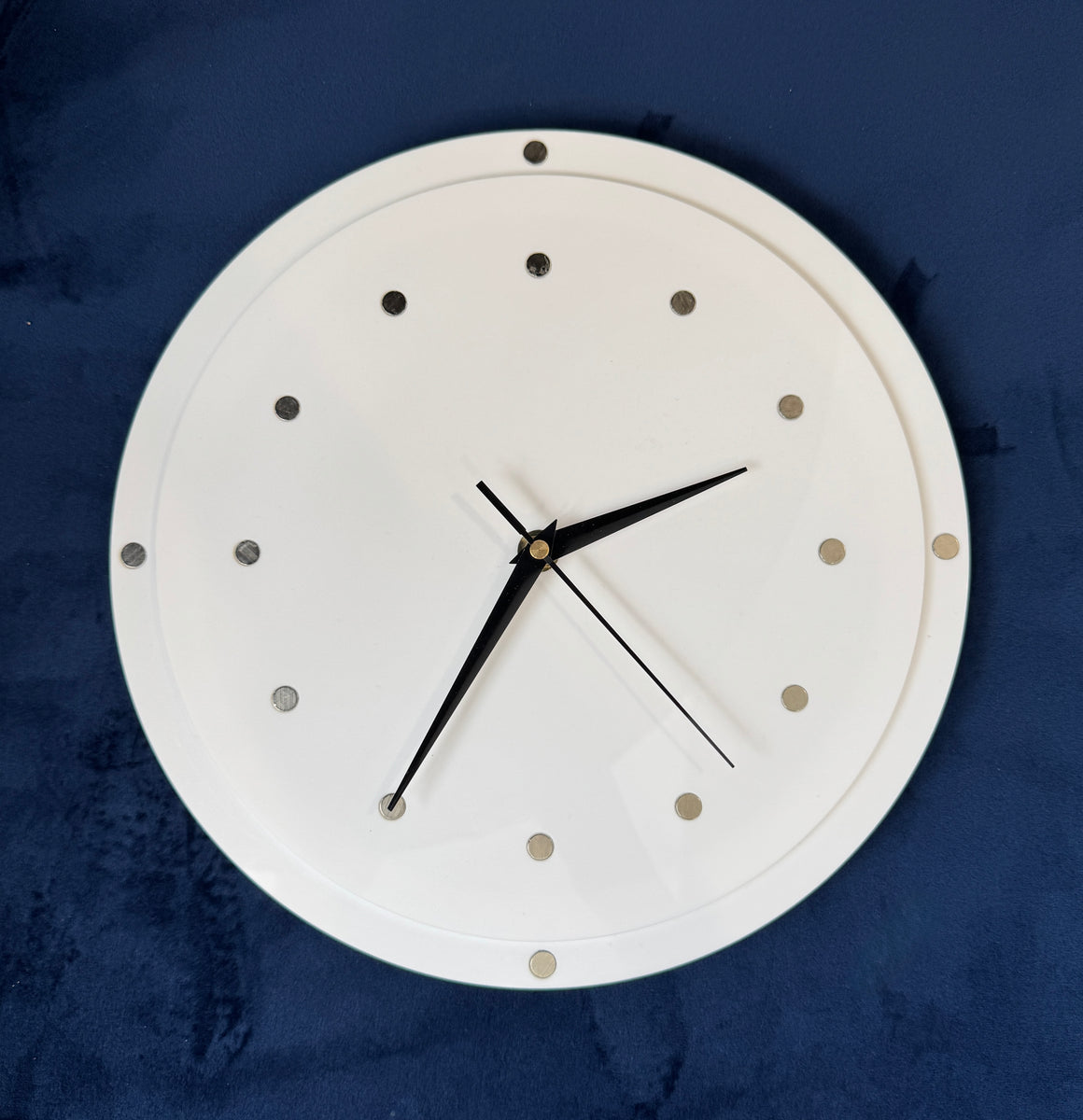Charm Clock - magnetic base – Wintersheart
