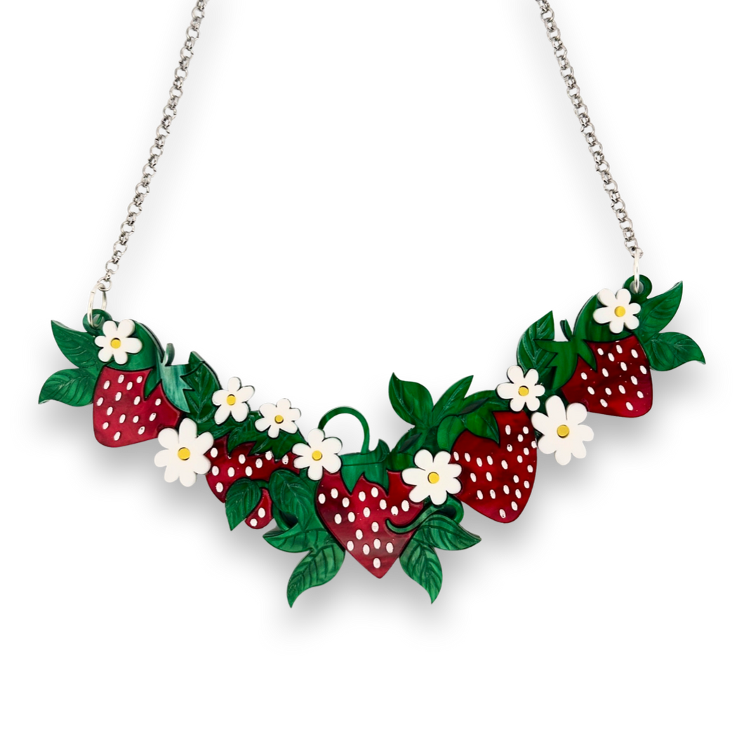 Strawberry 🍓 - necklace