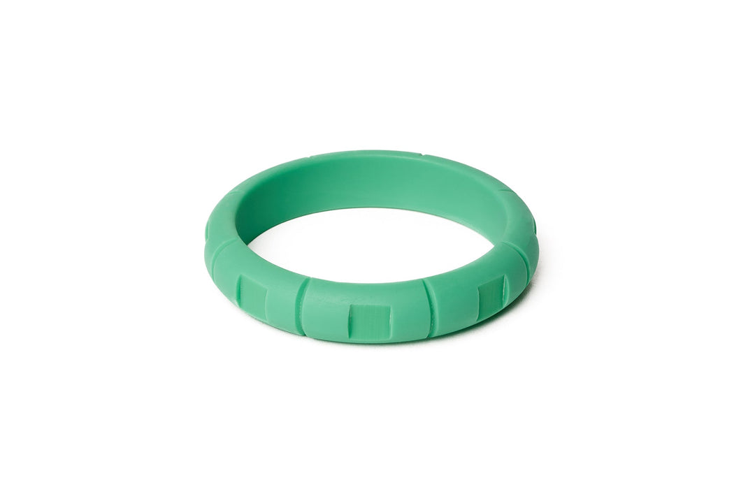 Midi Sea Glass Matte Bangle Medium Classic