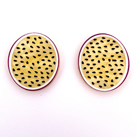 Passionfruit - stud earrings