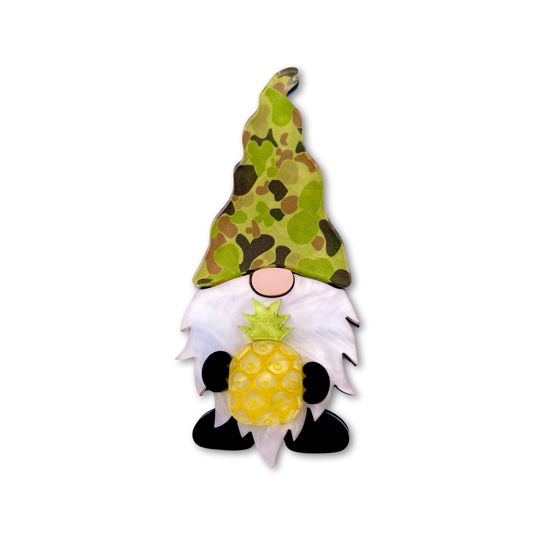 Major the pineapple gnome - brooch